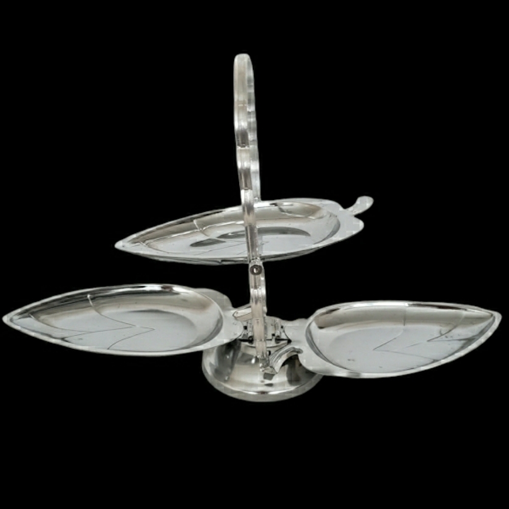 Vintage Silvertone Three Leaf Fold Up Tray
